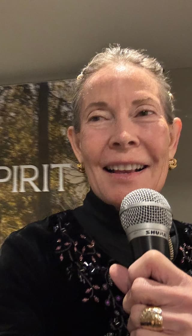 Robyn G. Locke, Founder of Given in Love Foundation